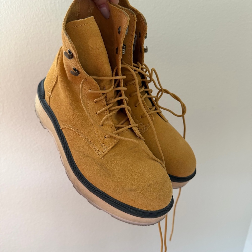🍉SOREL Hi Line Lace-up Combat Boots Geo Yellow Jet